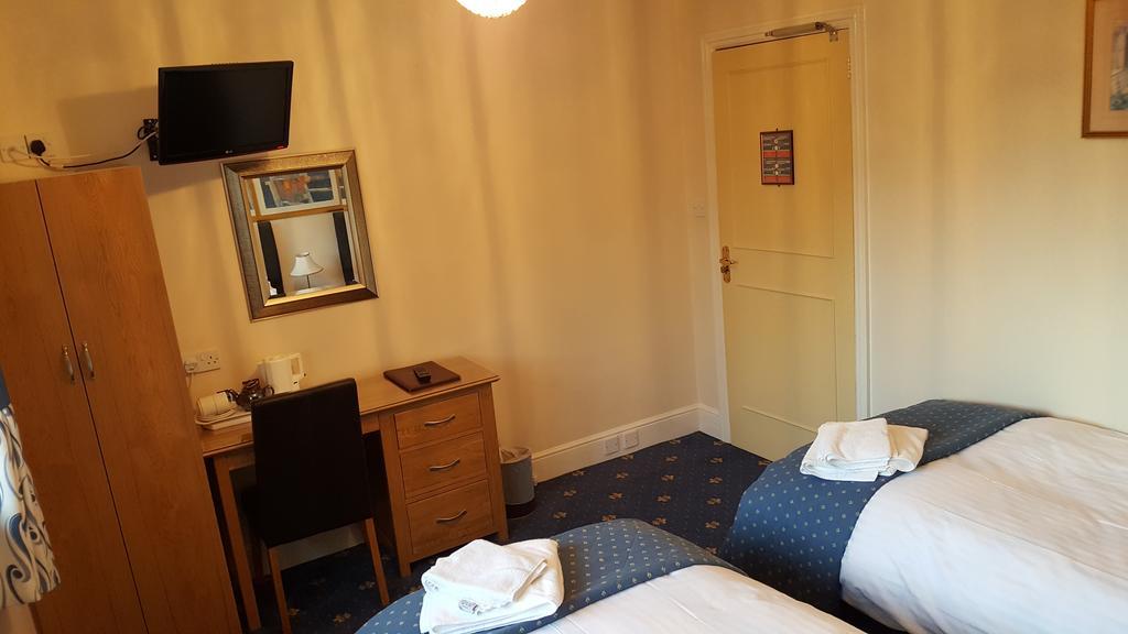 The Pilgrim'S Guest House Newbury  Esterno foto