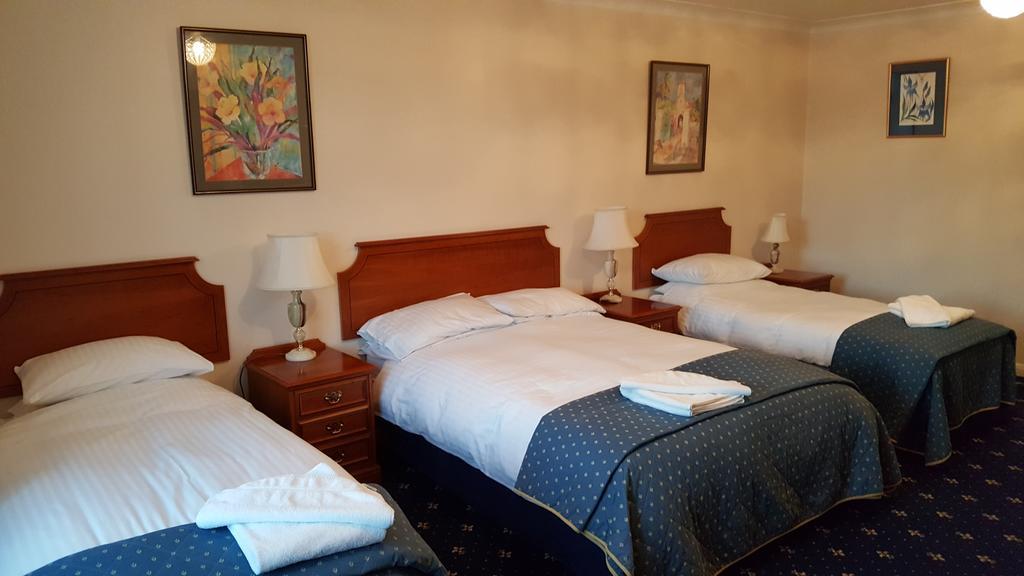 The Pilgrim'S Guest House Newbury  Esterno foto
