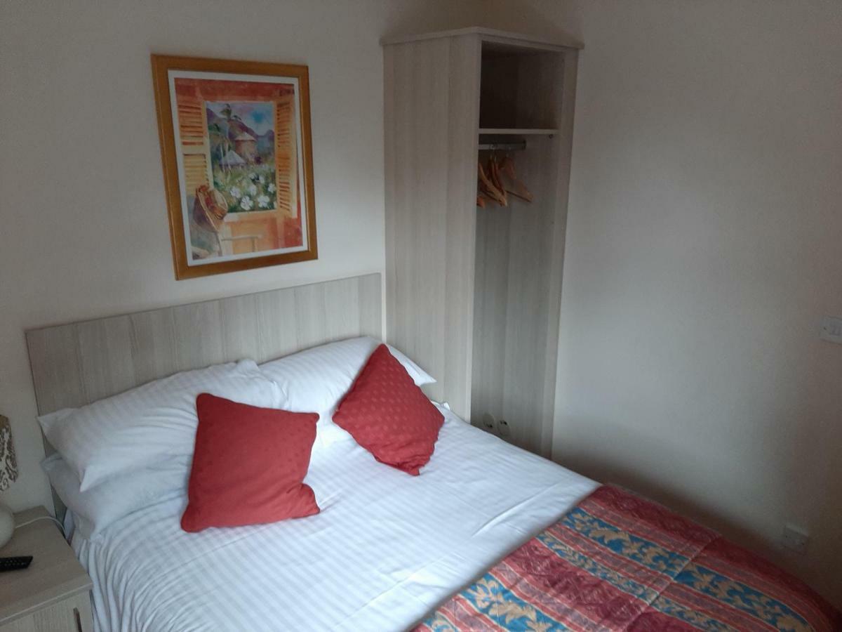 The Pilgrim'S Guest House Newbury  Esterno foto