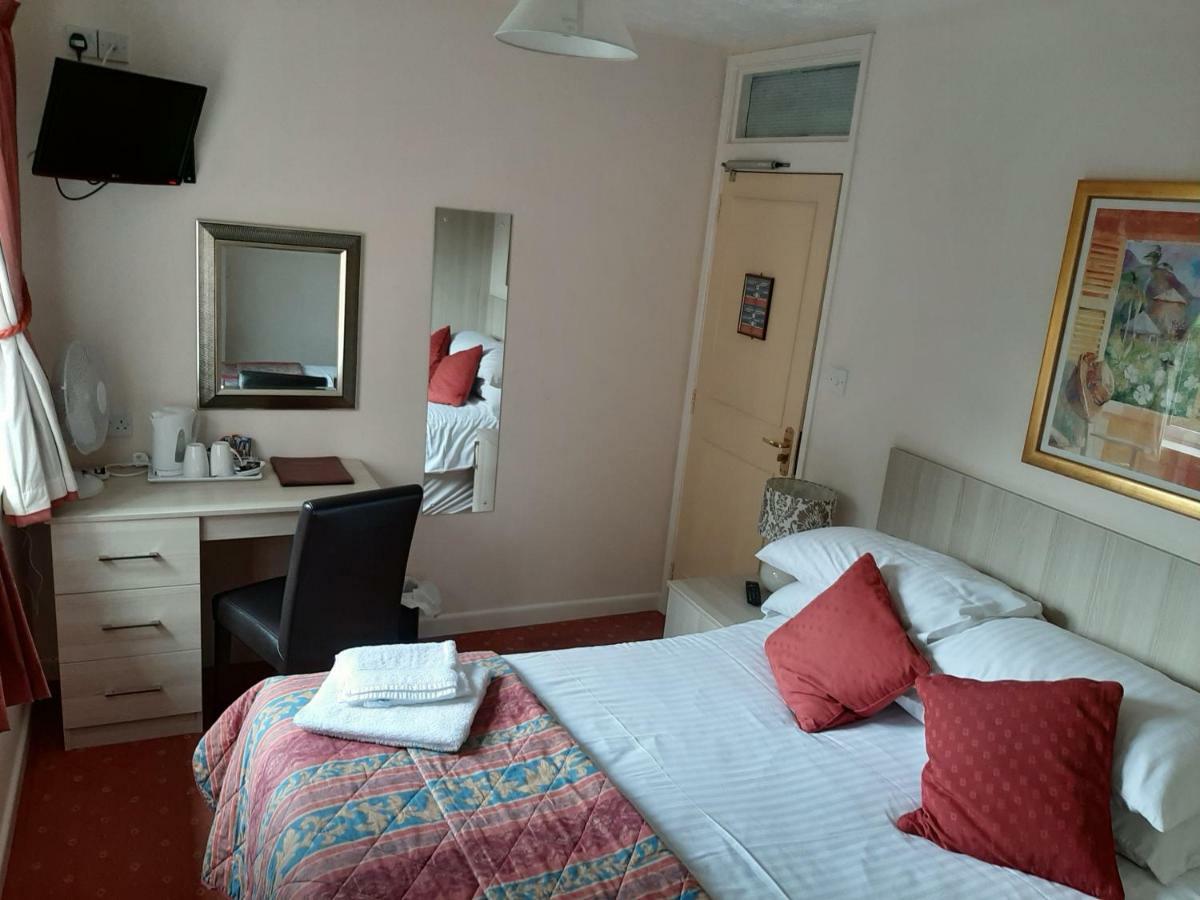 The Pilgrim'S Guest House Newbury  Esterno foto